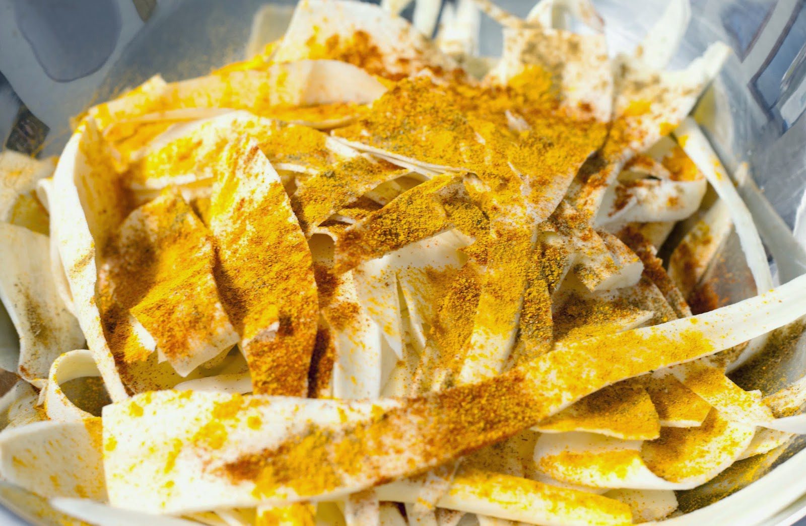 Turmeric Spiced Parsnip Chips 