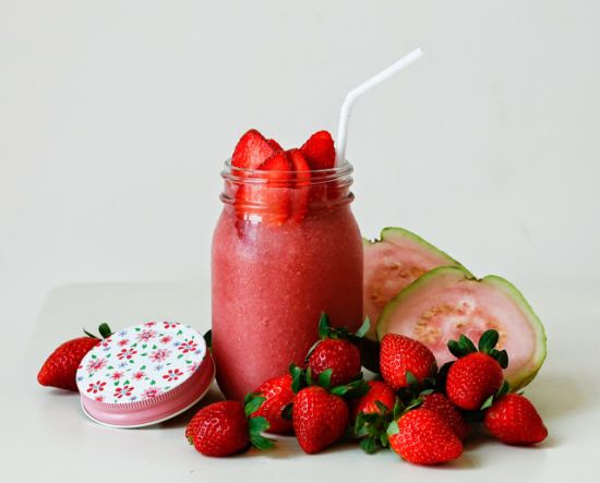 Pink Guava and Strawberry Smoothie